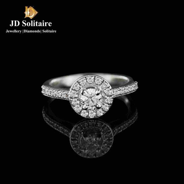 Single Solitaire Ring with Small Diamond for Women